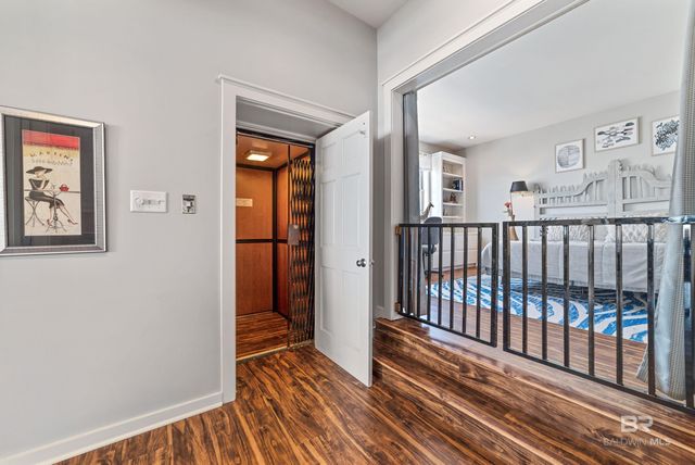 1223 W Beach Boulevard, Gulf Shores, AL 36542