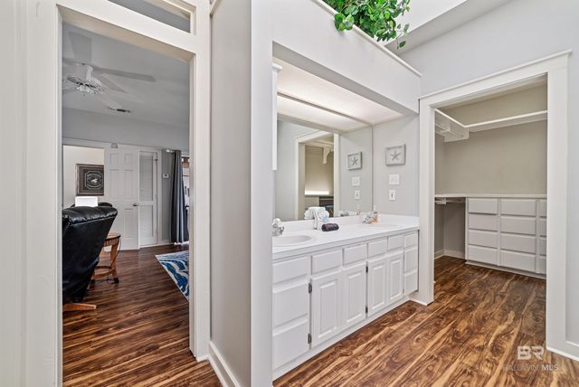 1223 W Beach Boulevard, Gulf Shores, AL 36542