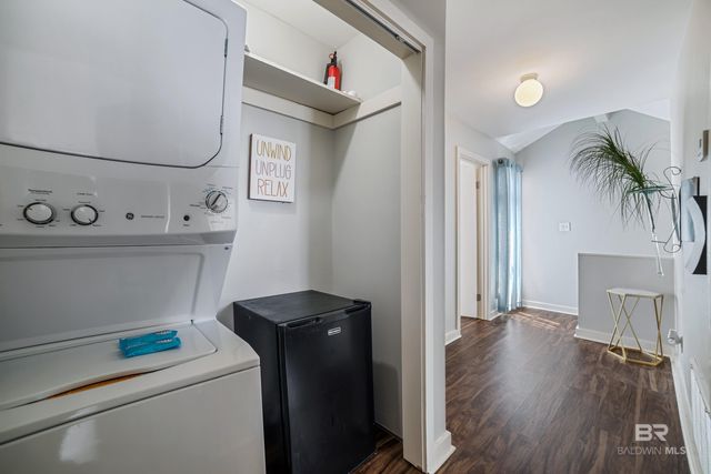 1223 W Beach Boulevard, Gulf Shores, AL 36542