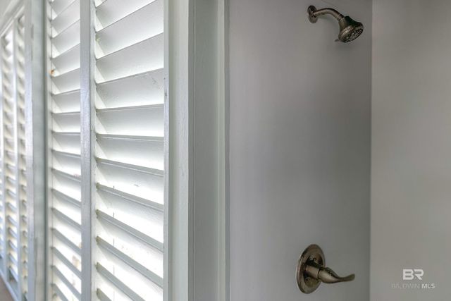 1223 W Beach Boulevard, Gulf Shores, AL 36542