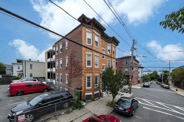 51 Shurtleff 3, Chelsea, MA 02150