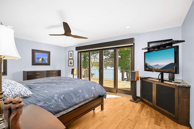 3857 Island View Circle NW, Prior Lake, MN 55372