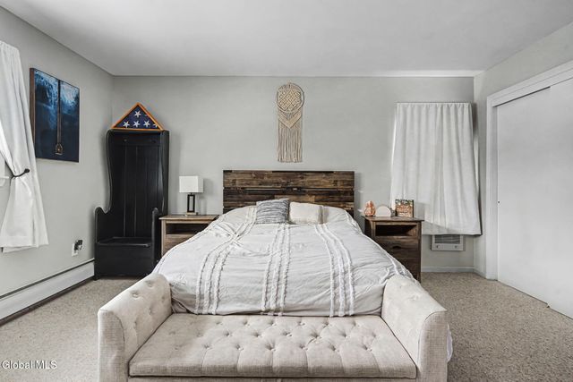 7 Groveland Avenue, Rotterdam, NY 12306