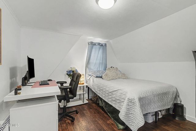 7 Groveland Avenue, Rotterdam, NY 12306