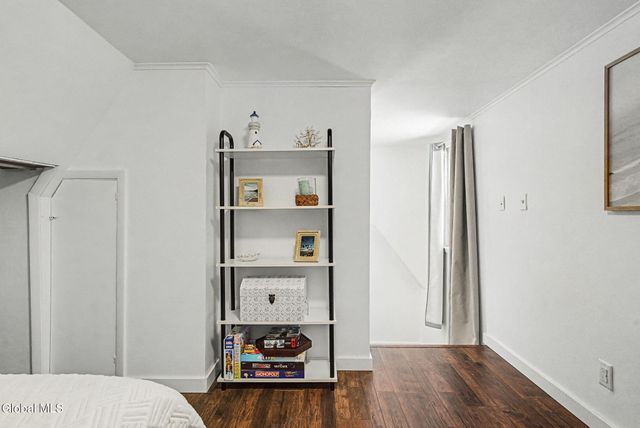 7 Groveland Avenue, Rotterdam, NY 12306