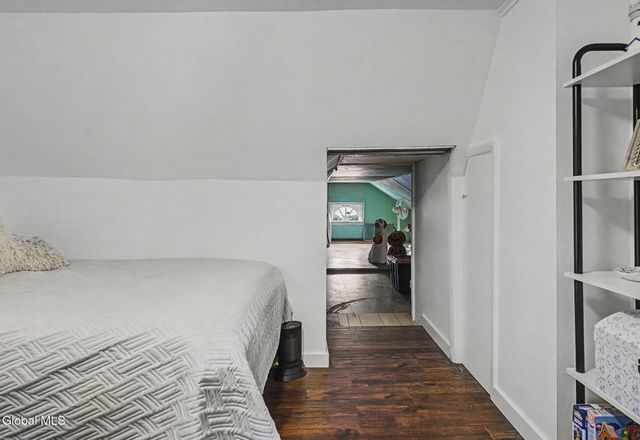 7 Groveland Avenue, Rotterdam, NY 12306