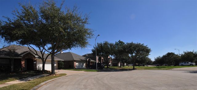 20306 Hidden Point Lane, Richmond, TX 77407