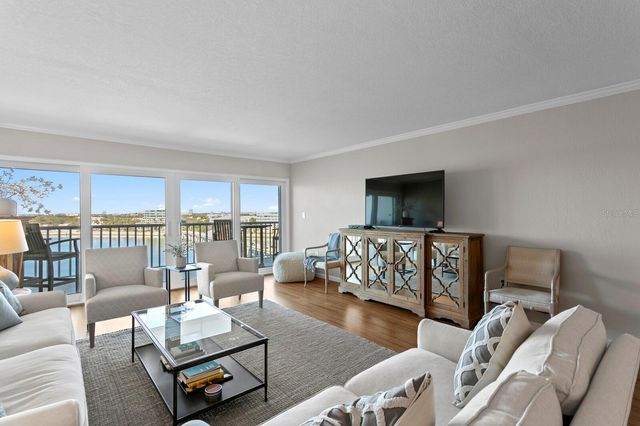 2 ADALIA AVENUE 1002, Tampa, FL 33606