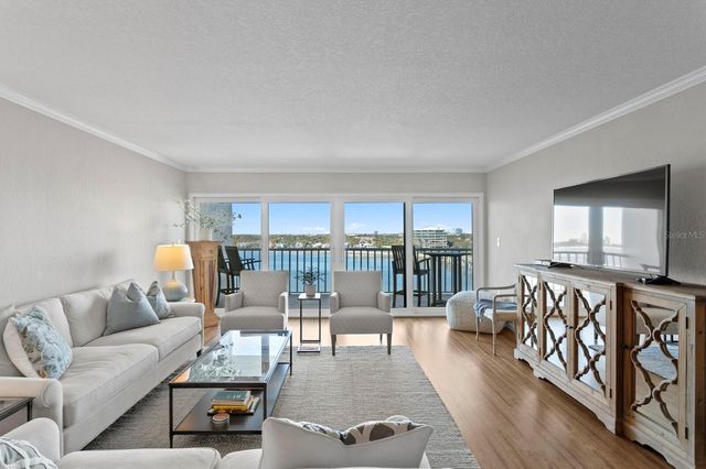 2 ADALIA AVENUE 1002, Tampa, FL 33606