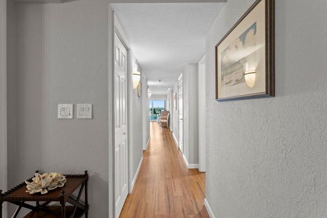 2 ADALIA AVENUE 1002, Tampa, FL 33606