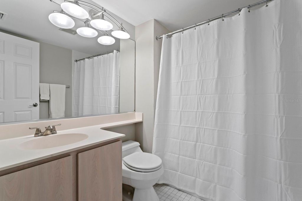 Image 33 of property listing at 2 ADALIA AVENUE 1002, Tampa, FL 33606