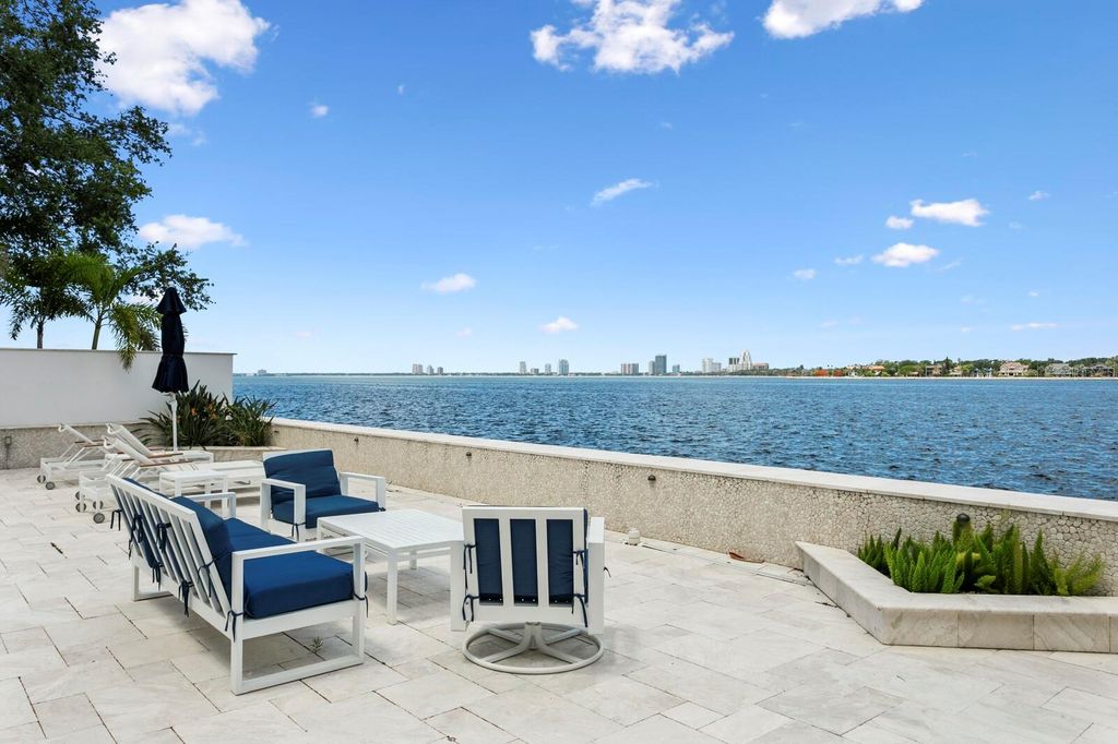 Image 51 of property listing at 2 ADALIA AVENUE 1002, Tampa, FL 33606