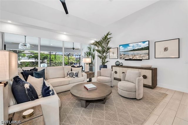 1276 Treasure CT, Marco Island, FL 34145