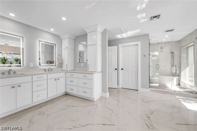 1276 Treasure CT, Marco Island, FL 34145