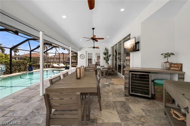 1276 Treasure CT, Marco Island, FL 34145