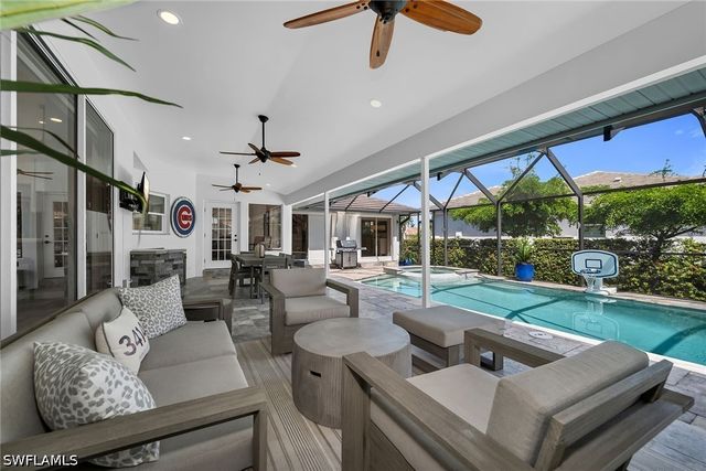 1276 Treasure CT, Marco Island, FL 34145