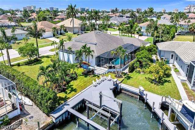 1276 Treasure CT, Marco Island, FL 34145