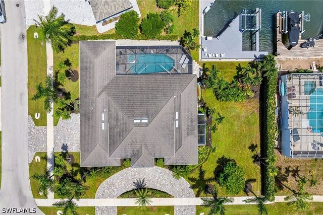 1276 Treasure CT, Marco Island, FL 34145