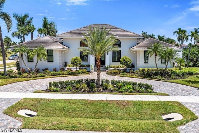 1276 Treasure CT, Marco Island, FL 34145