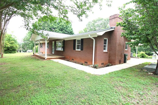 203 Ratchford Farm Road, Gastonia, NC 28056