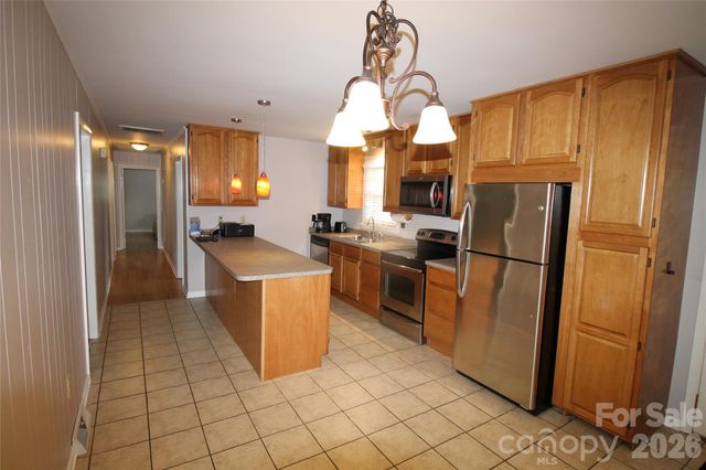 203 Ratchford Farm Road, Gastonia, NC 28056
