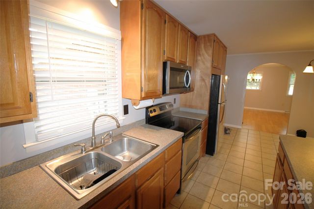 203 Ratchford Farm Road, Gastonia, NC 28056
