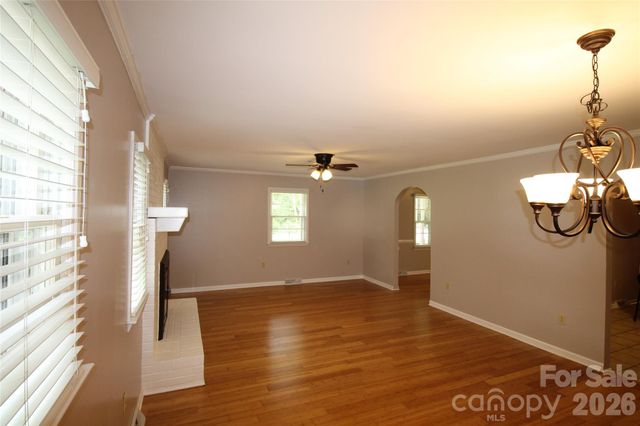 203 Ratchford Farm Road, Gastonia, NC 28056