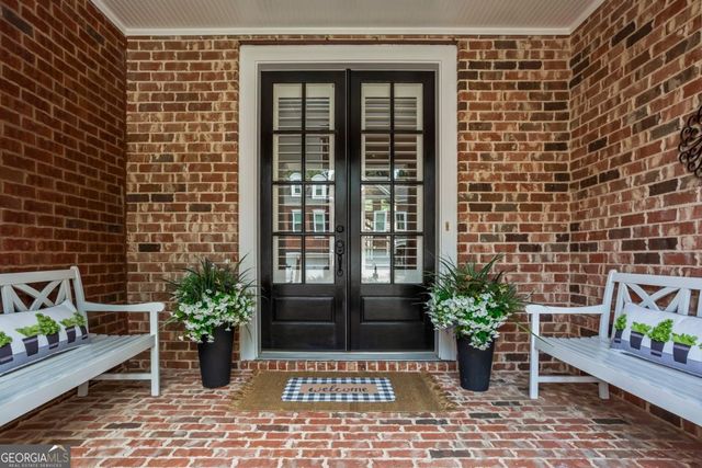 2424 Loxford Lane, Alpharetta, GA 30009