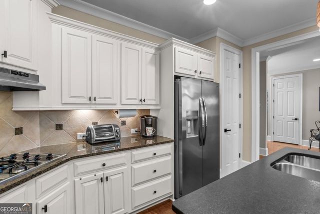 2424 Loxford Lane, Alpharetta, GA 30009