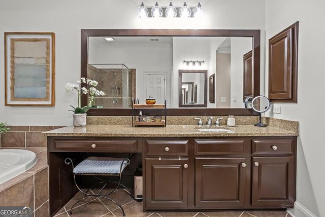 2424 Loxford Lane, Alpharetta, GA 30009
