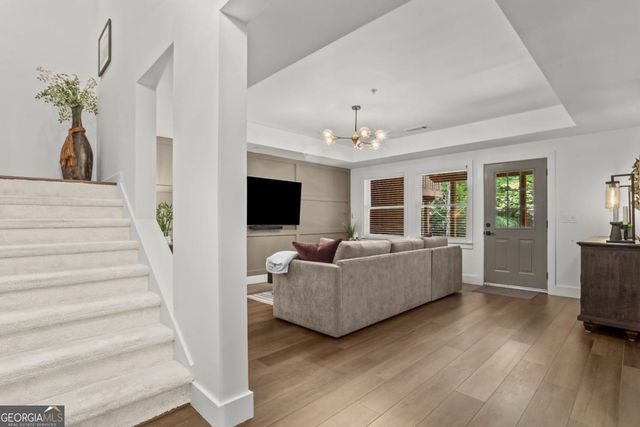 2424 Loxford Lane, Alpharetta, GA 30009