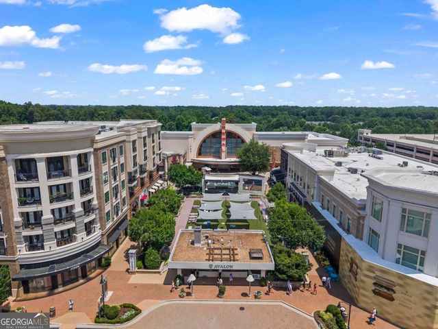2424 Loxford Lane, Alpharetta, GA 30009