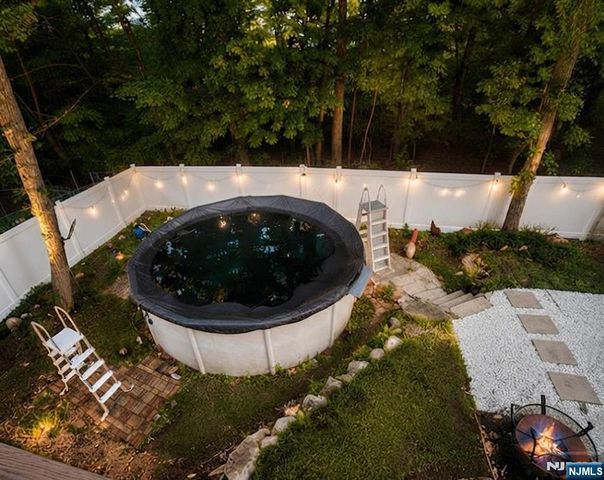 108 Evergreen Avenue, Hopatcong, NJ 07843