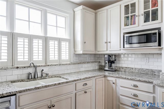 4506 Bromley Ln, Richmond, VA 23221