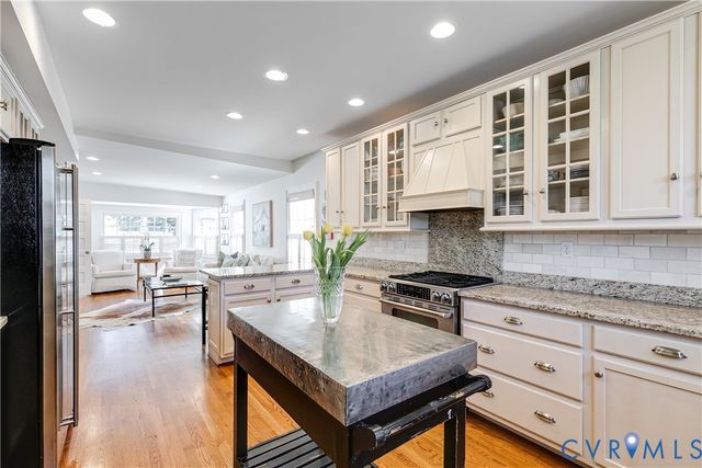 4506 Bromley Ln, Richmond, VA 23221