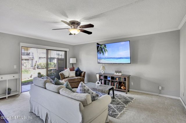 10105 S LEISURE Lane 3, Jacksonville, FL 32256