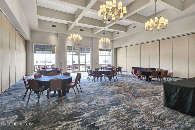 10105 S LEISURE Lane 3, Jacksonville, FL 32256