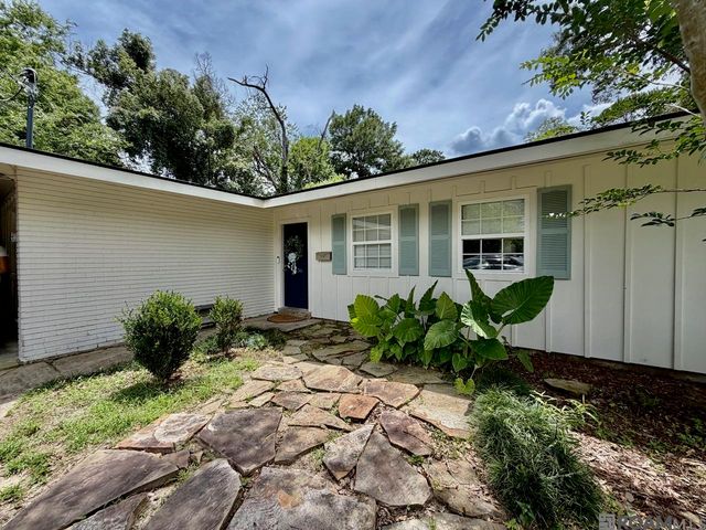 4836 Woodside Dr, Baton Rouge, LA 70808