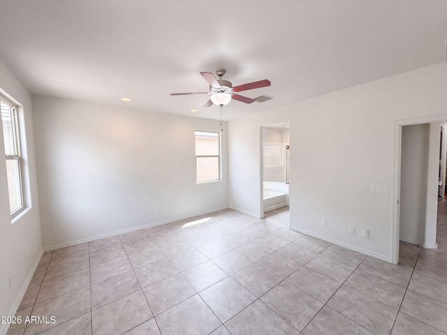 2518 E FAWN Drive, Phoenix, AZ 85042