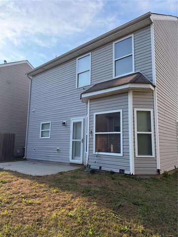 1560 Danube Court, Atlanta, GA 30349