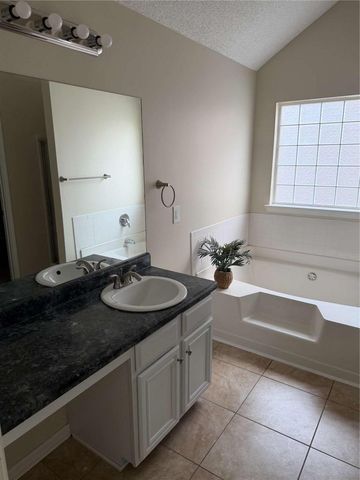 1560 Danube Court, Atlanta, GA 30349