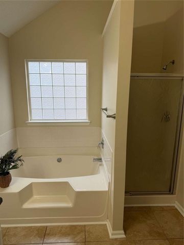 1560 Danube Court, Atlanta, GA 30349