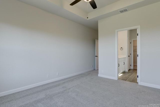 141 Beveridge Rd, Seguin, TX 78155