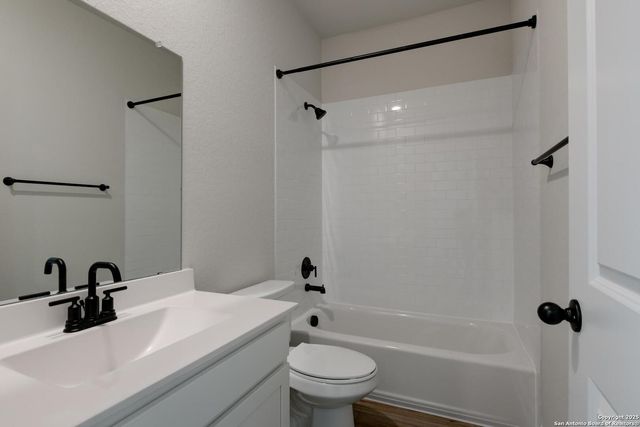 141 Beveridge Rd, Seguin, TX 78155