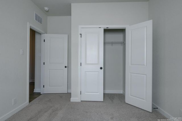 141 Beveridge Rd, Seguin, TX 78155