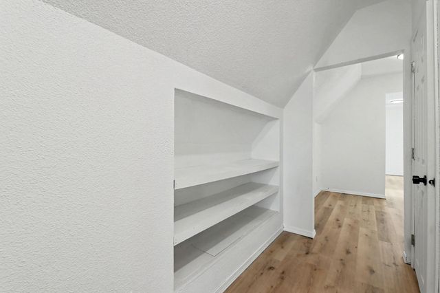 14 Woodland Dr, Augusta, KS 67010