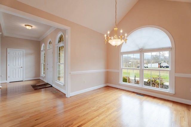 991 CLICKS LN, New Market, VA 22844