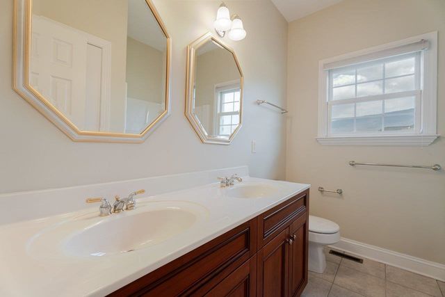 991 CLICKS LN, New Market, VA 22844