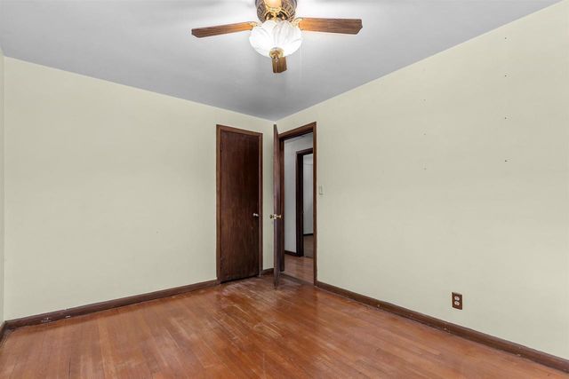 848 E GLENDALE AVENUE, Appleton, WI 54911