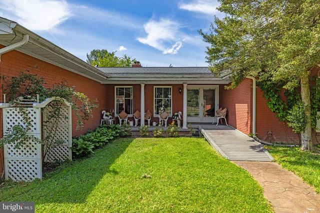 3934 RECTORTOWN RD, Marshall, VA 20115